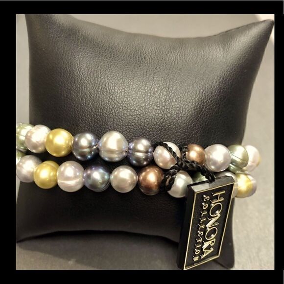 Honora (Two)Stretchy Pearl Bracelets Dark Multi Collection - Picture 3 of 5